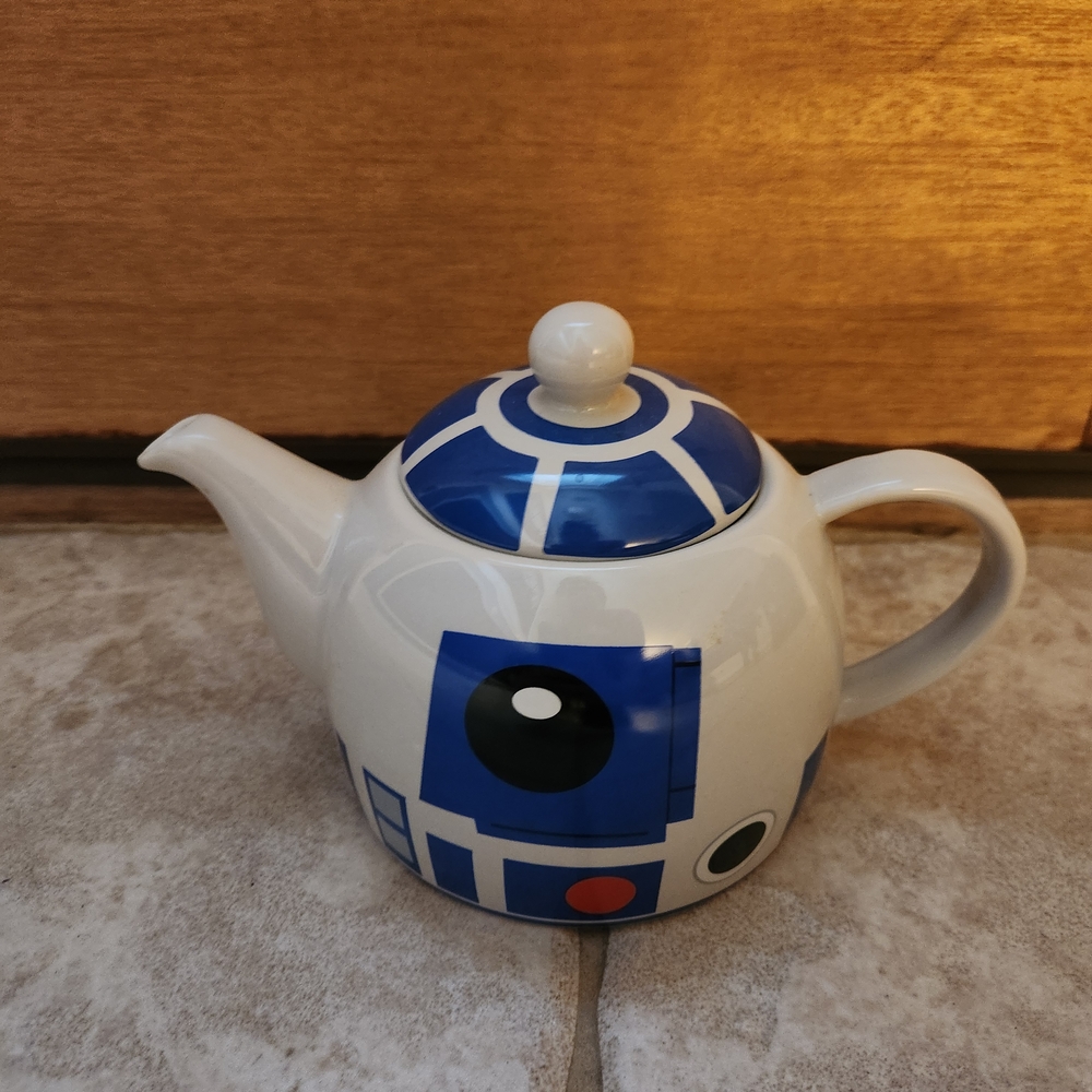 Star Wars R2-D2 Teapot
